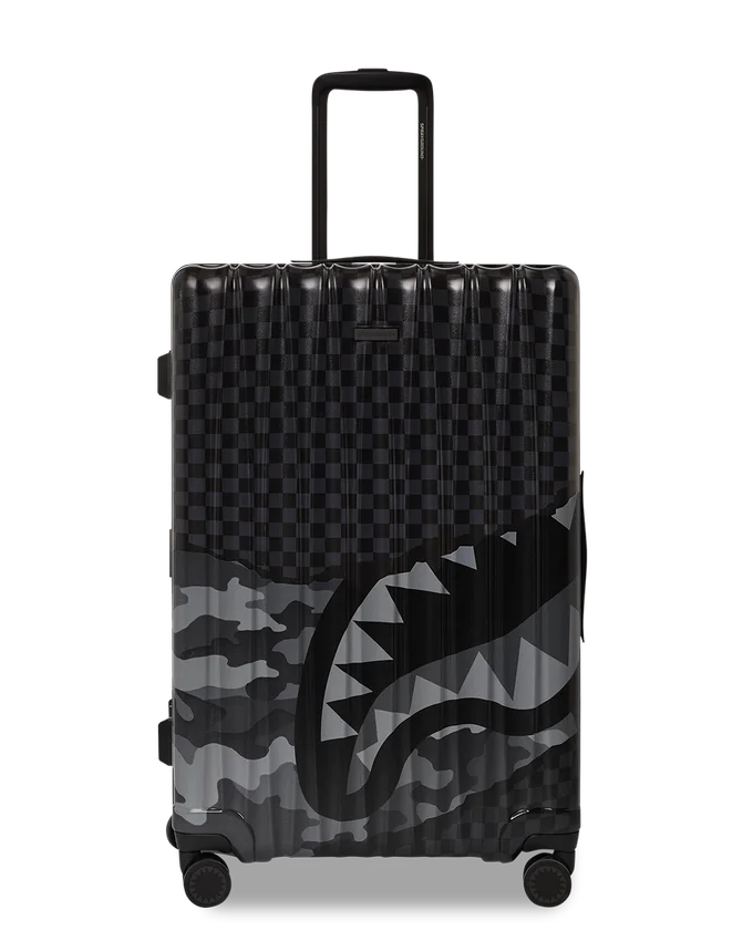 3AM RIPTIDE SHARKNAUTICS HARDSHELL FULL-SIZE LUGGAGE