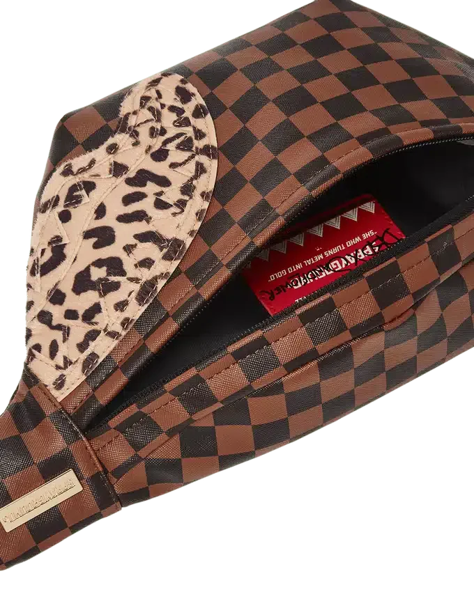 A.i.3 THE LEGACY SAVVY CROSSBODY