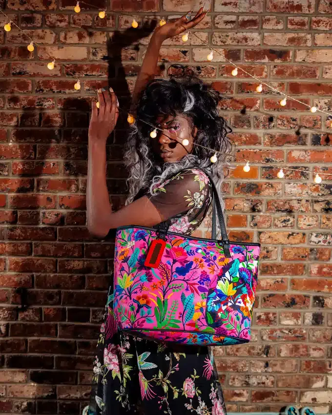 AVANT GARDEN TOTE