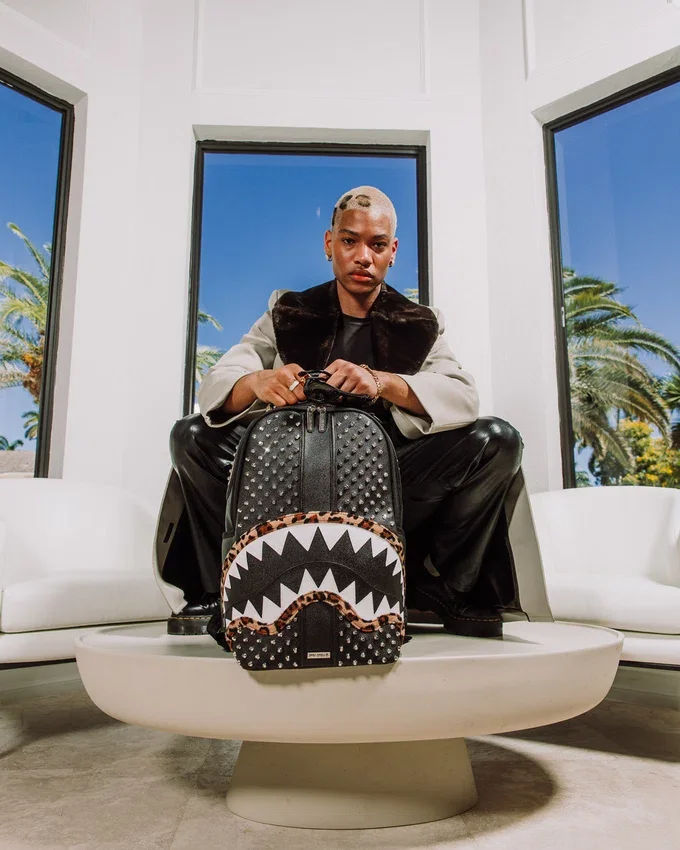 BACKSTAGE BACKPACK