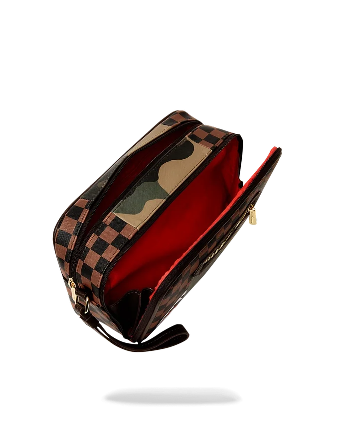 EXTERIOR GOLD ZIP POCKET SHARKS IN PARIS TOILETRY BRICKSIDE BAG