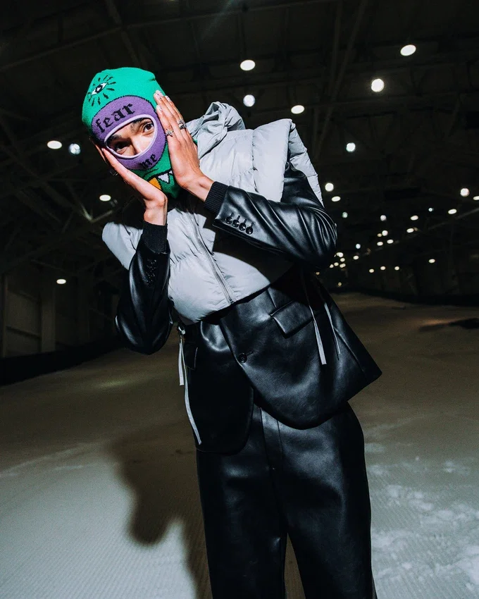 FAR OUT SKI MASK