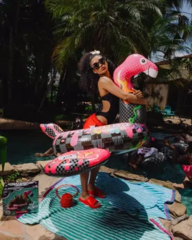 FLAMINGO MAFIA – POOL PARTY FLOATY