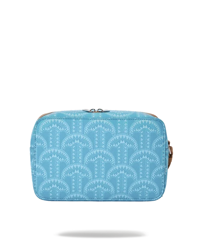 ILLUCHAINS TURQ TOILETRY BAG