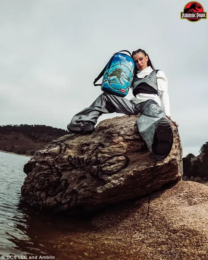 JURASSIC ISLAND BACKPACK (DLXV)