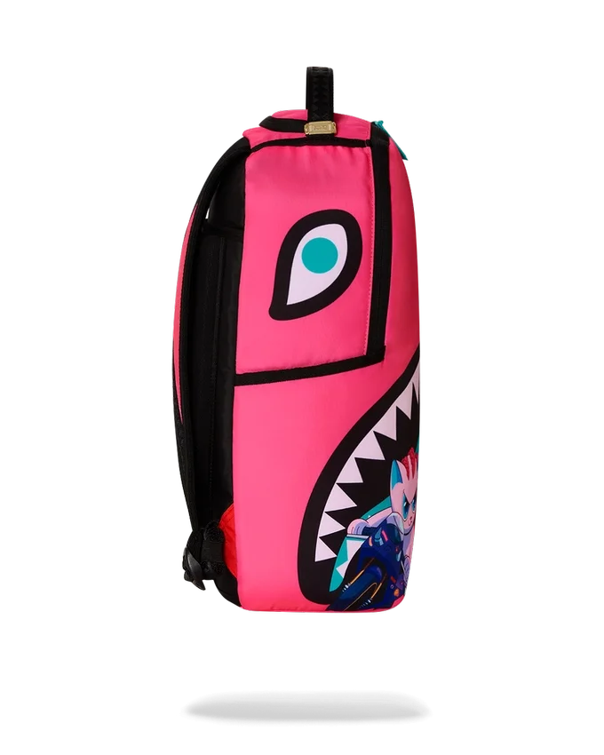 KITTY KASH: ON THE EDGE DLXR BACKPACK
