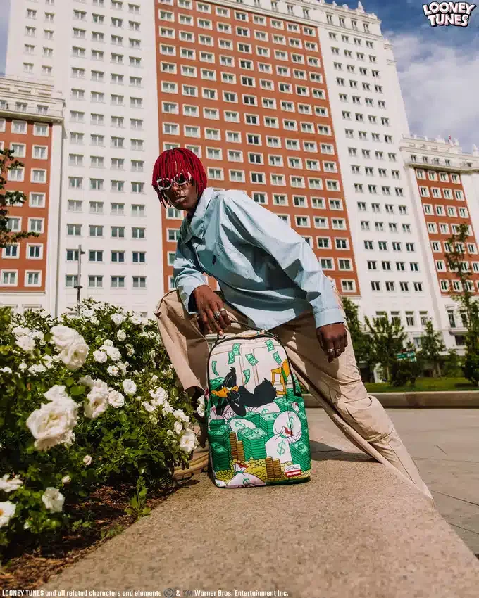 LOONEY TUNES DAFFY DUCK ANOTHER DAY ANOTHER DUCK BACKPACK