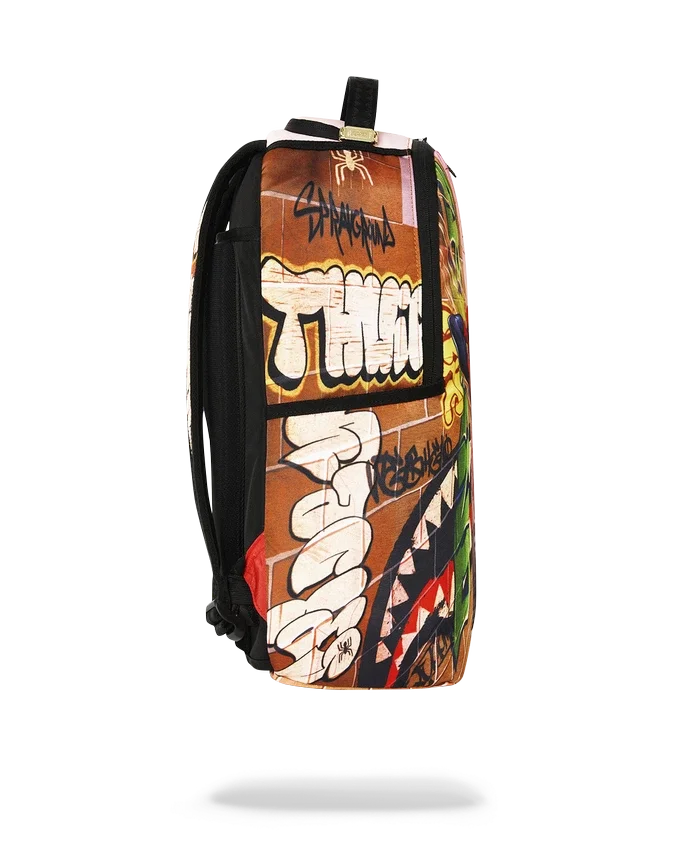 MARVEL SPIDERMAN CHILLIN BACKPACK