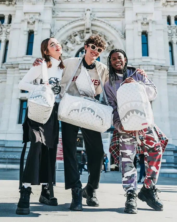 MONEY PATTERN POWDER MINI DUFFLE