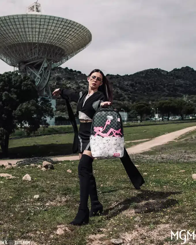 PINK PANTHER ONE IN A MILLION BACKPACK (DLXV)
