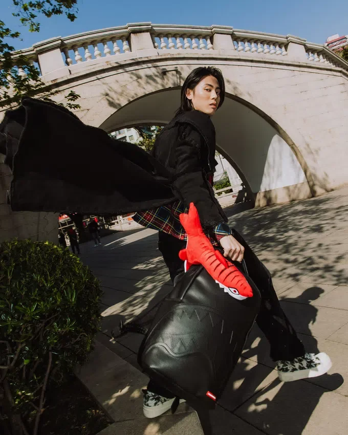PLUSH SHARK BIG BITE BACKPACK