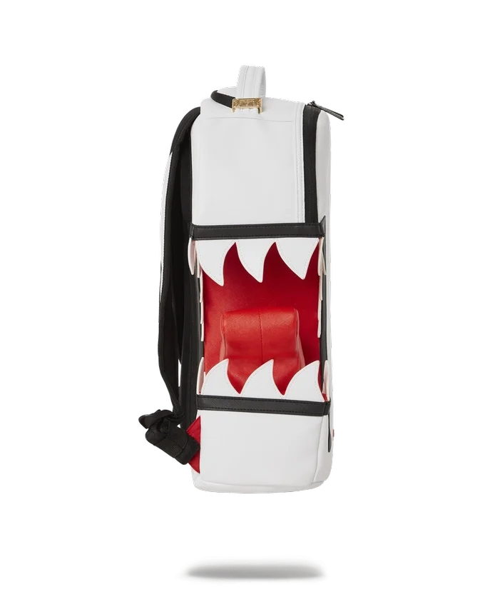 SCREAM SHARK ART PIECE BACKPACK (DLXV)