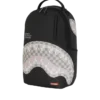 SHARK CENTRAL CREAM BLACK CHECK BACKPACK