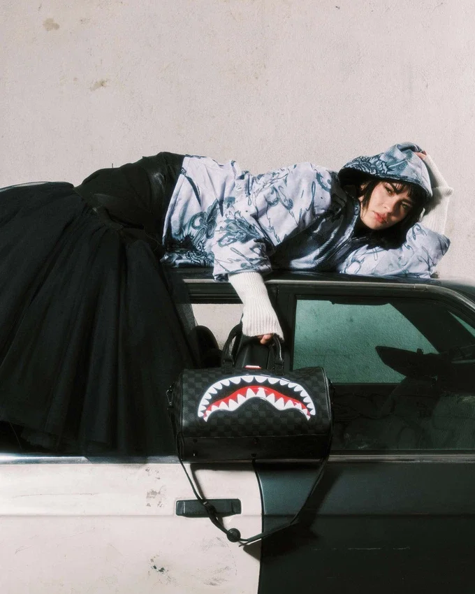 SHARKS IN PARIS HYPER PUFF MINI DUFFLE