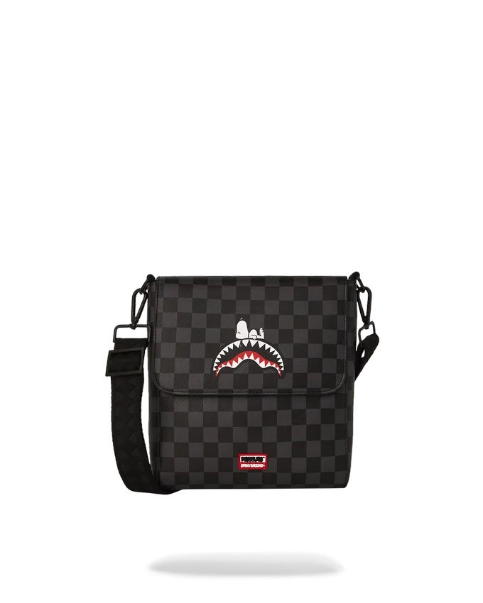 SNOOPY DAY OFF MESSENGER SLING BAG