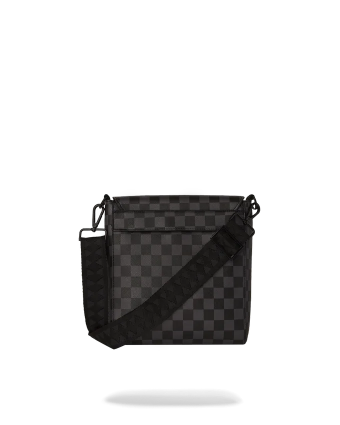 SNOOPY DAY OFF MESSENGER SLING BAG