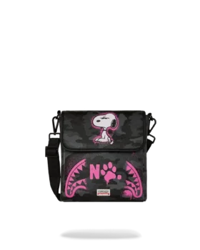 SNOOPY THAT'S A NO NO MESSENGER SLING