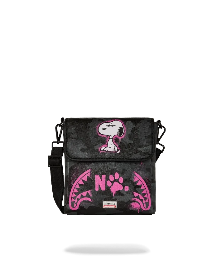 SNOOPY THAT'S A NO NO MESSENGER SLING