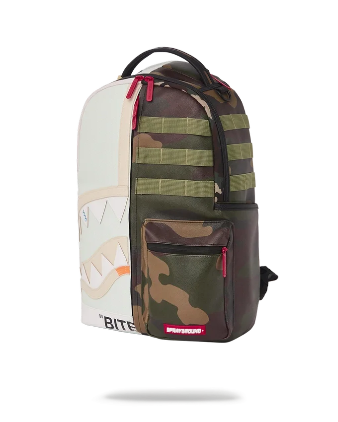 SPLIT WEIRD BACKPACK (DLXV)