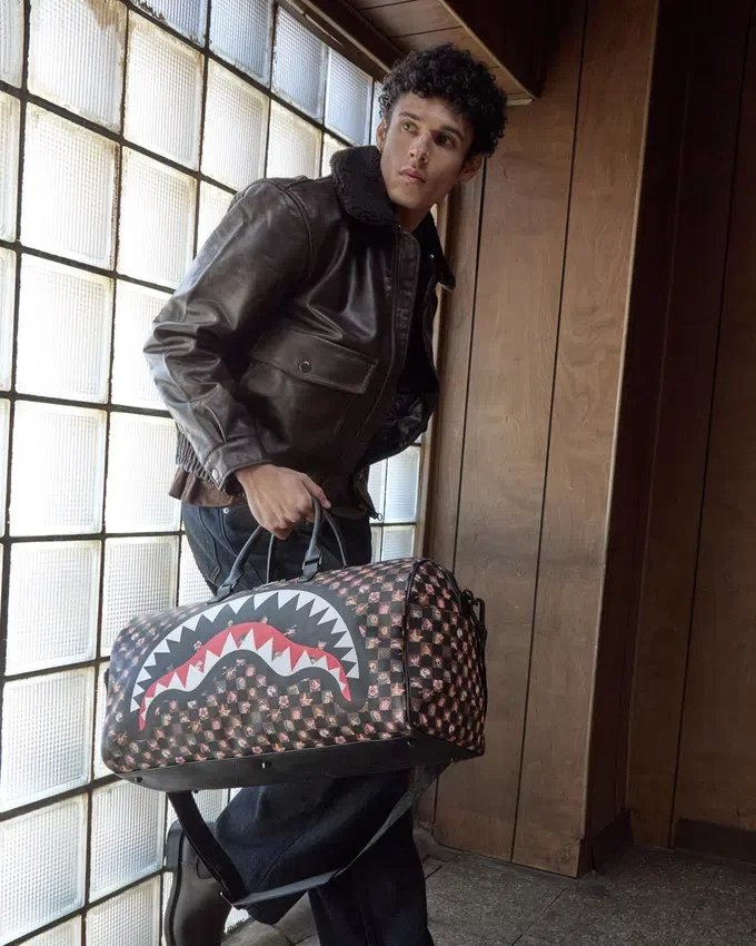 STEALTH CREW DUFFLE