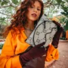 THE GETAWAY CROSSOVER CLUTCH