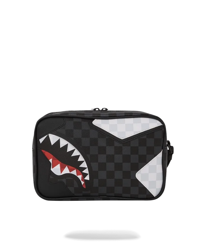 TRIPLE DECKER HEIR TO THE THRONE TOILETRY BAG