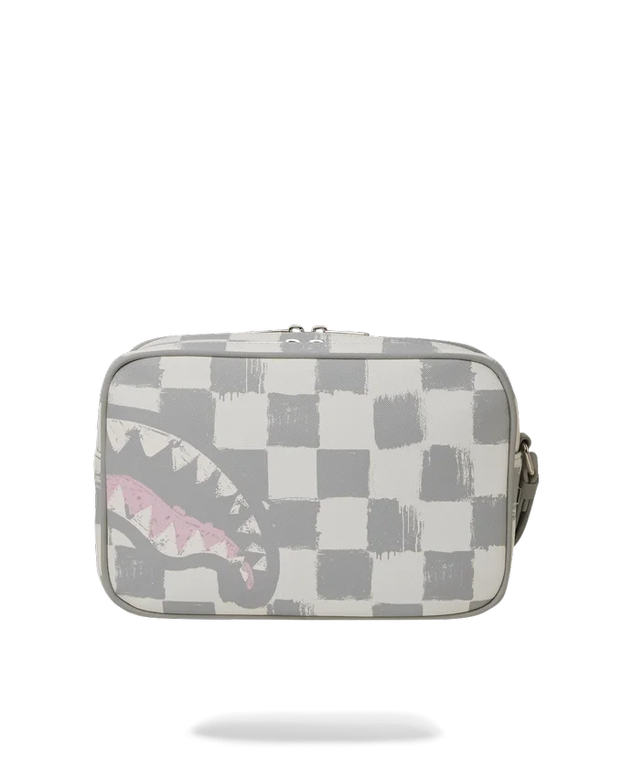 VANQUISH CREAM TOILETRY BAG