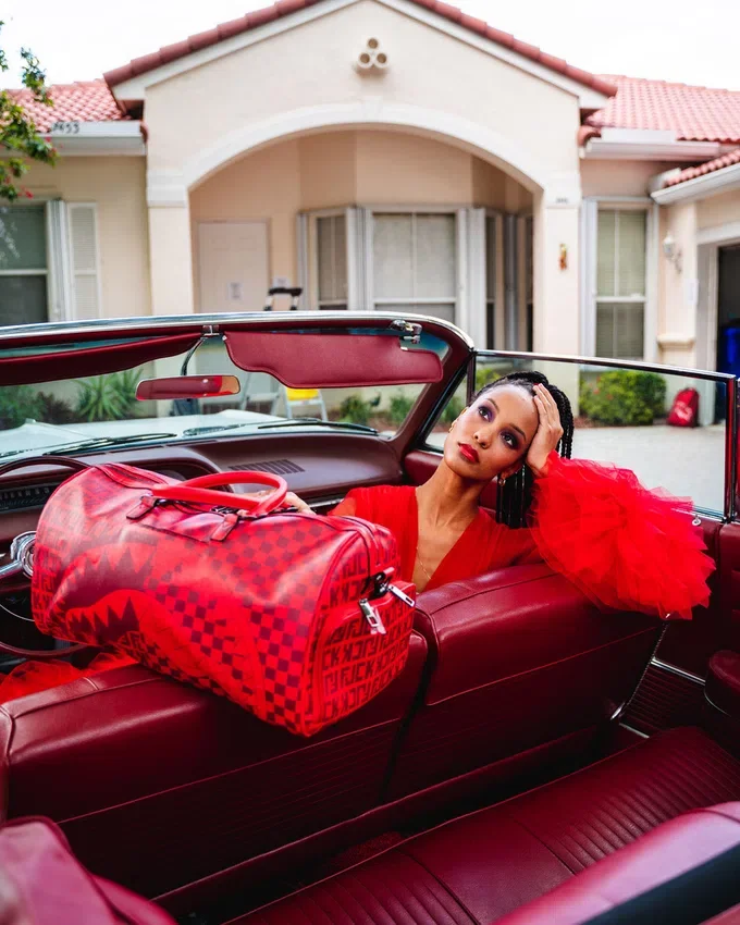 VENI VIDI VICI DUFFLE